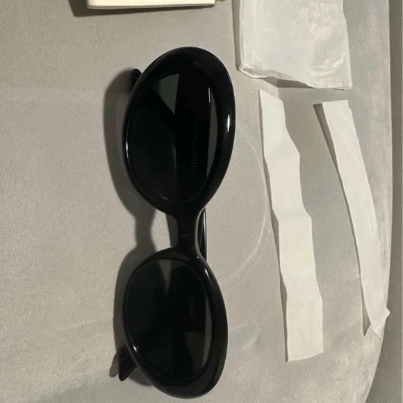 Gentle Monster Sleek Black Sunglasses
